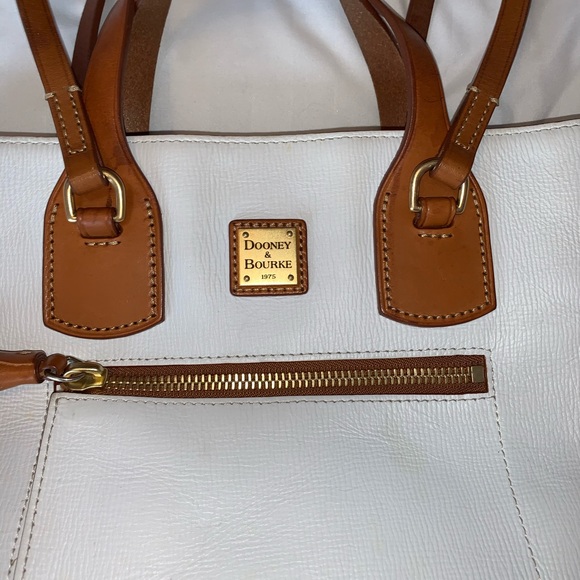 Dooney and Bourke - Picture 3 of 8